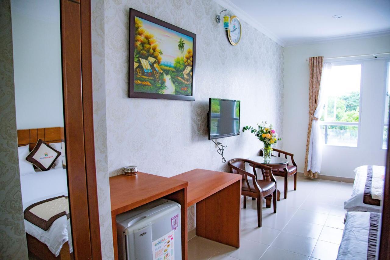 Cao Lãnh Huynh Duc Hotel מראה חיצוני תמונה