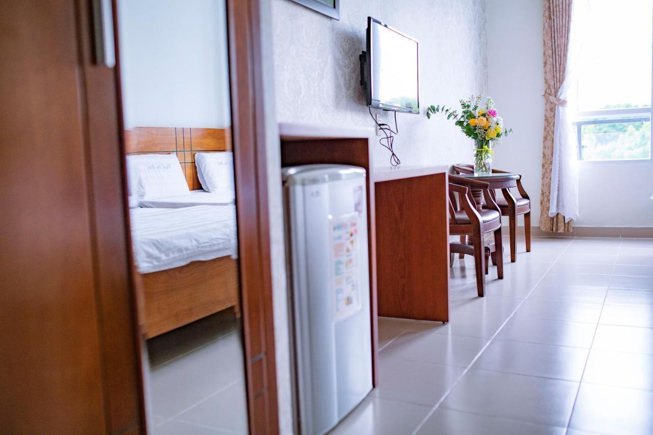 Cao Lãnh Huynh Duc Hotel מראה חיצוני תמונה
