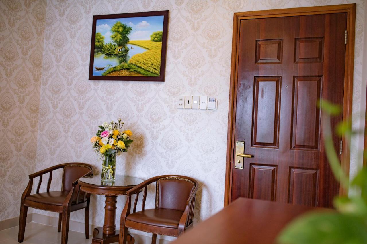 Cao Lãnh Huynh Duc Hotel מראה חיצוני תמונה